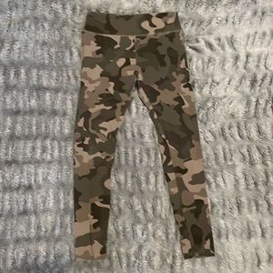 Camo leggings (green)
